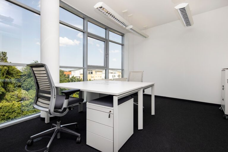Beispielbild 3. OG Streetnseite (hier Büro 8)